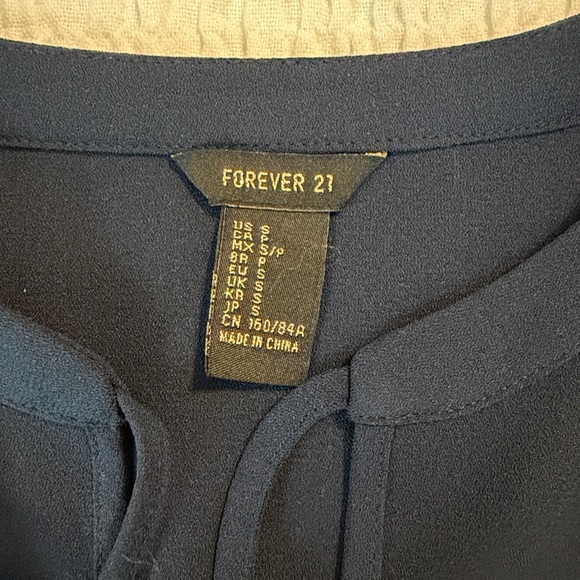 Forever 21 NWT Navy Long Sleeve Lace Dress - Picture 7 of 8